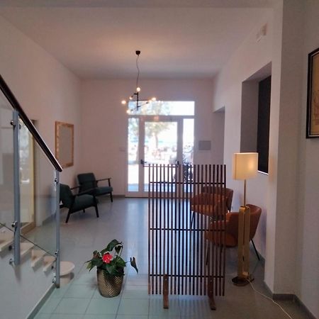 Il Faro Hotel Сенигалия Екстериор снимка